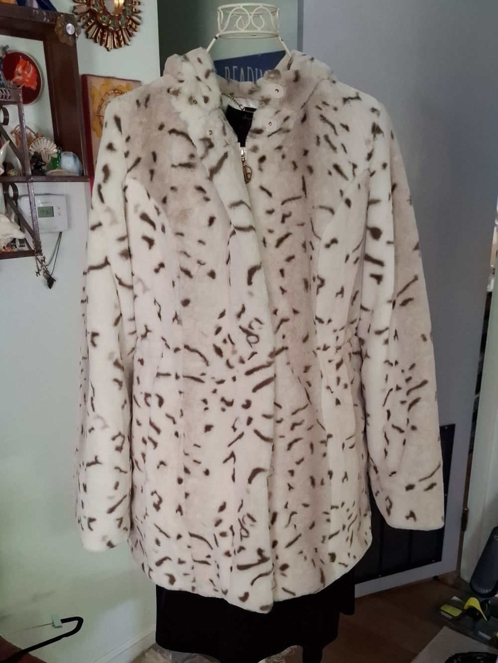 Dennis By Dennis Basso Luxe Cream and Brown Faux Fur Hooded Coat Size S